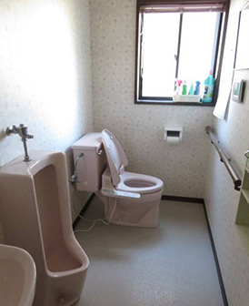 古いトイレの撤去　―　STEP1　―01